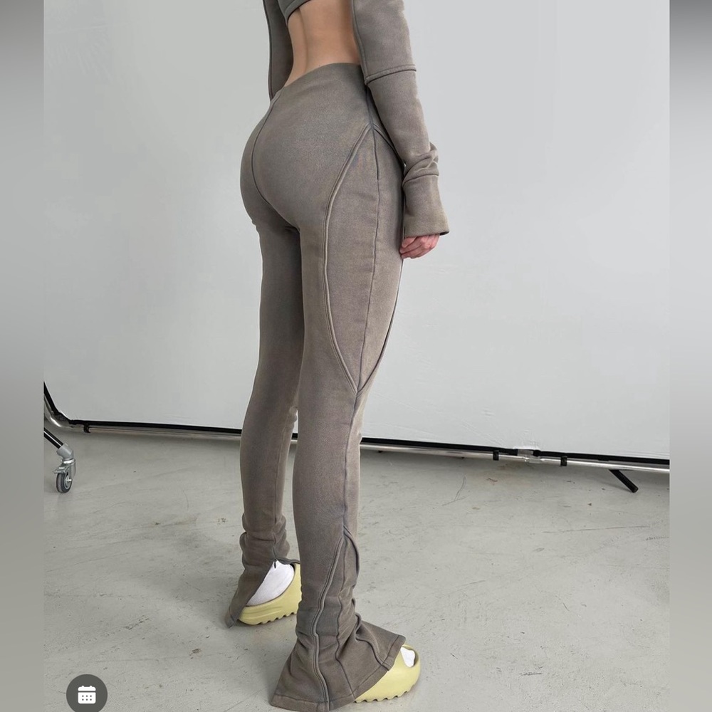 Hidden cult leggings